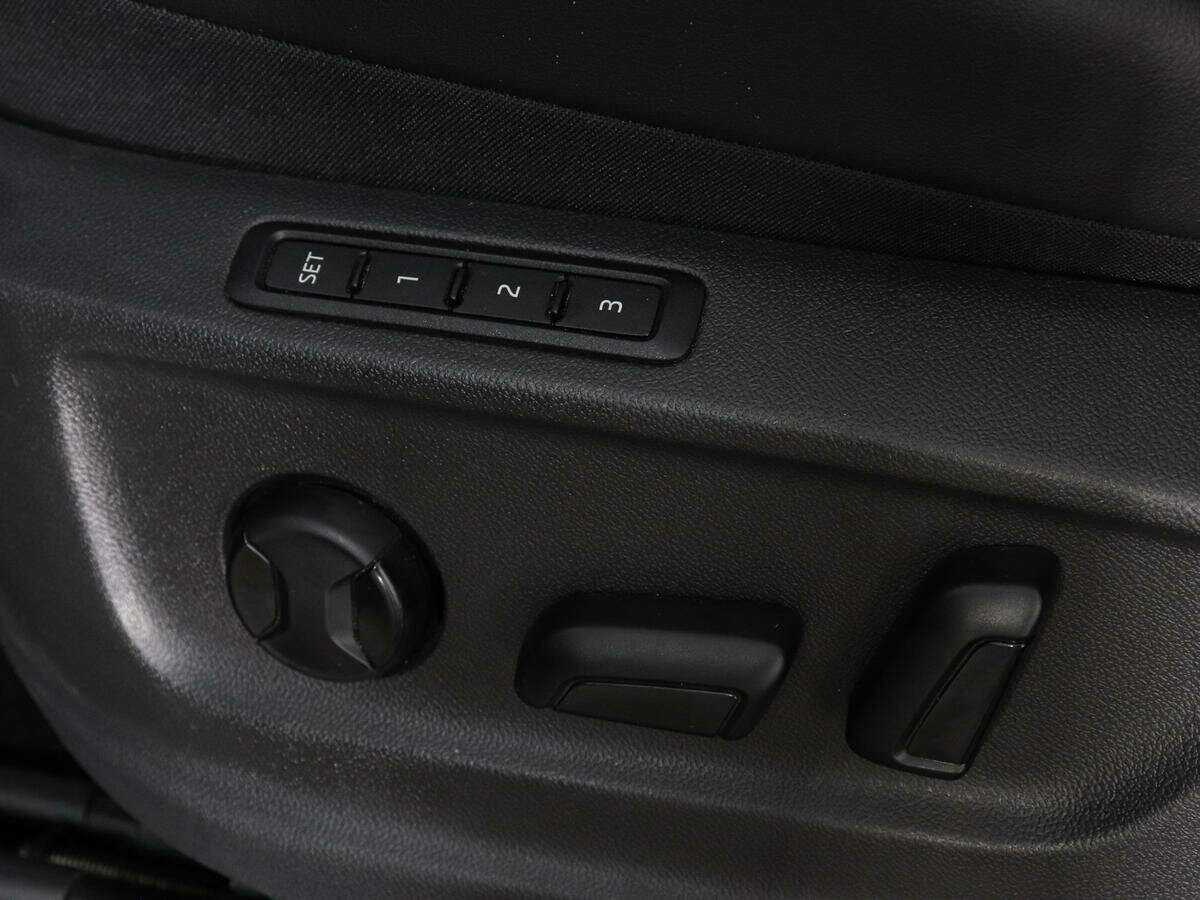 Skoda Karoq б/у, 2020, Автоматическая. Фото: #12