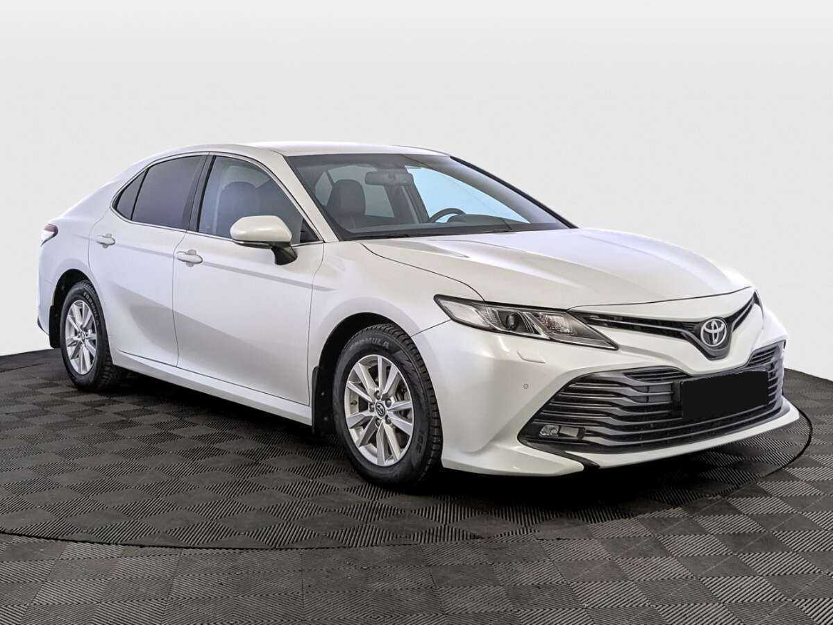 Toyota Camry б/у, 2021, Автоматическая. Фото: #2