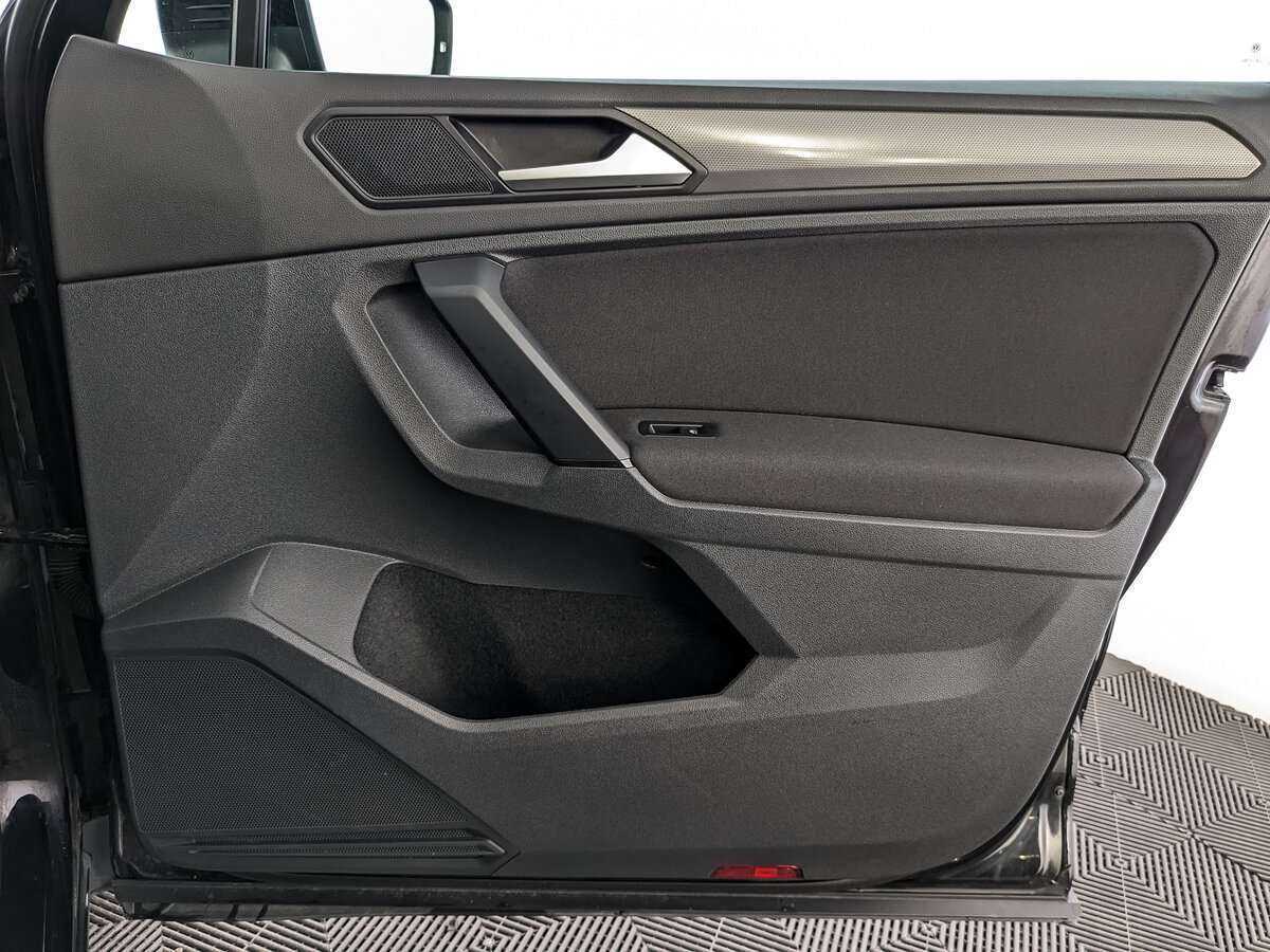 Volkswagen Tiguan б/у, 2019, Роботизированная. Фото: #23