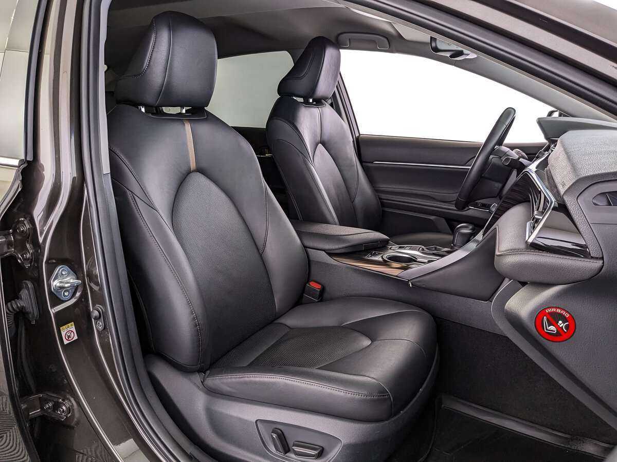 Toyota Camry б/у, 2018, Автоматическая. Фото: #19