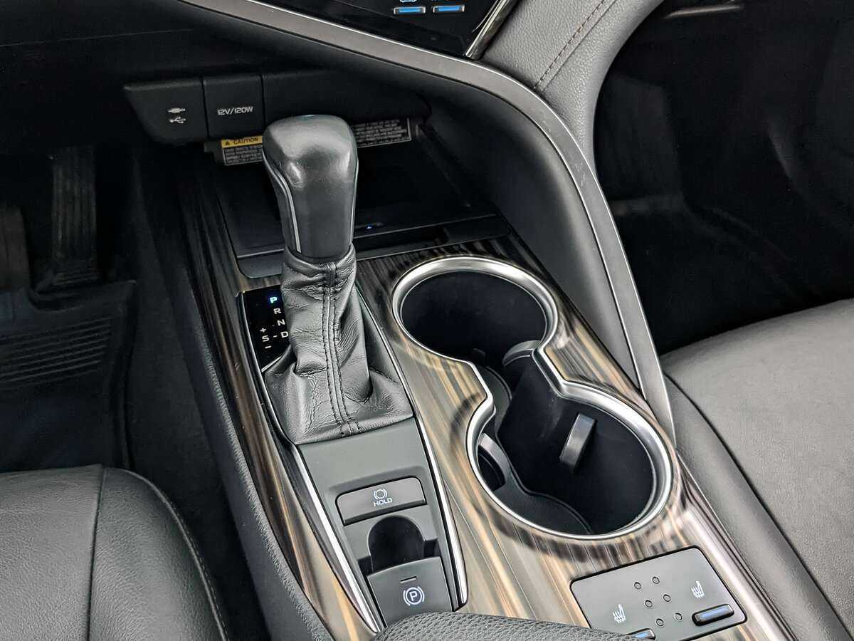 Toyota Camry б/у, 2018, Автоматическая. Фото: #22