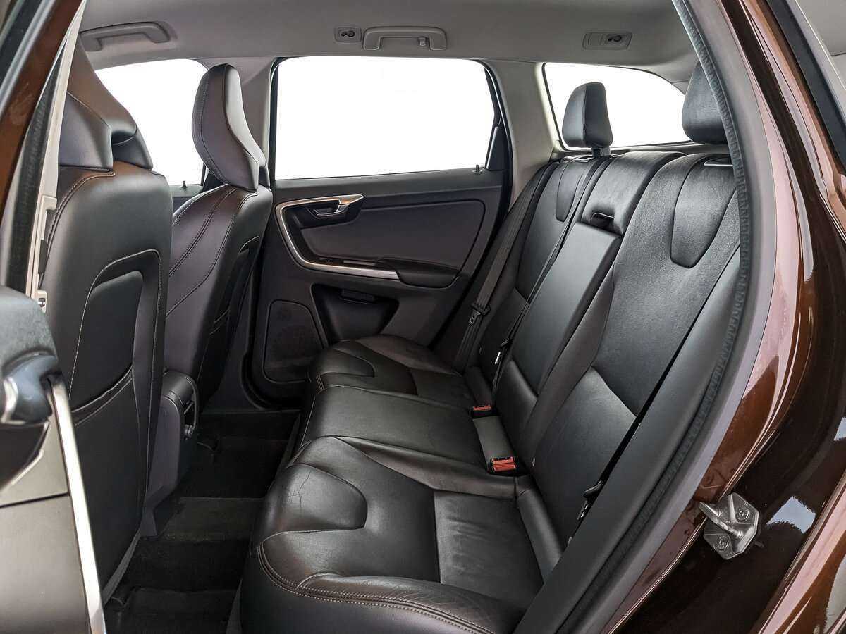 Вольво ИксЦ60 б/у, 2015, Автоматическая. Фото: #13