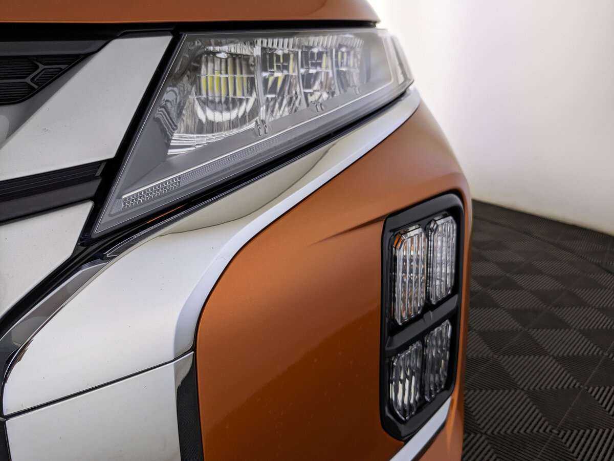 Митсубиши АС-Икс б/у, 2021, Вариатор. Фото: #8