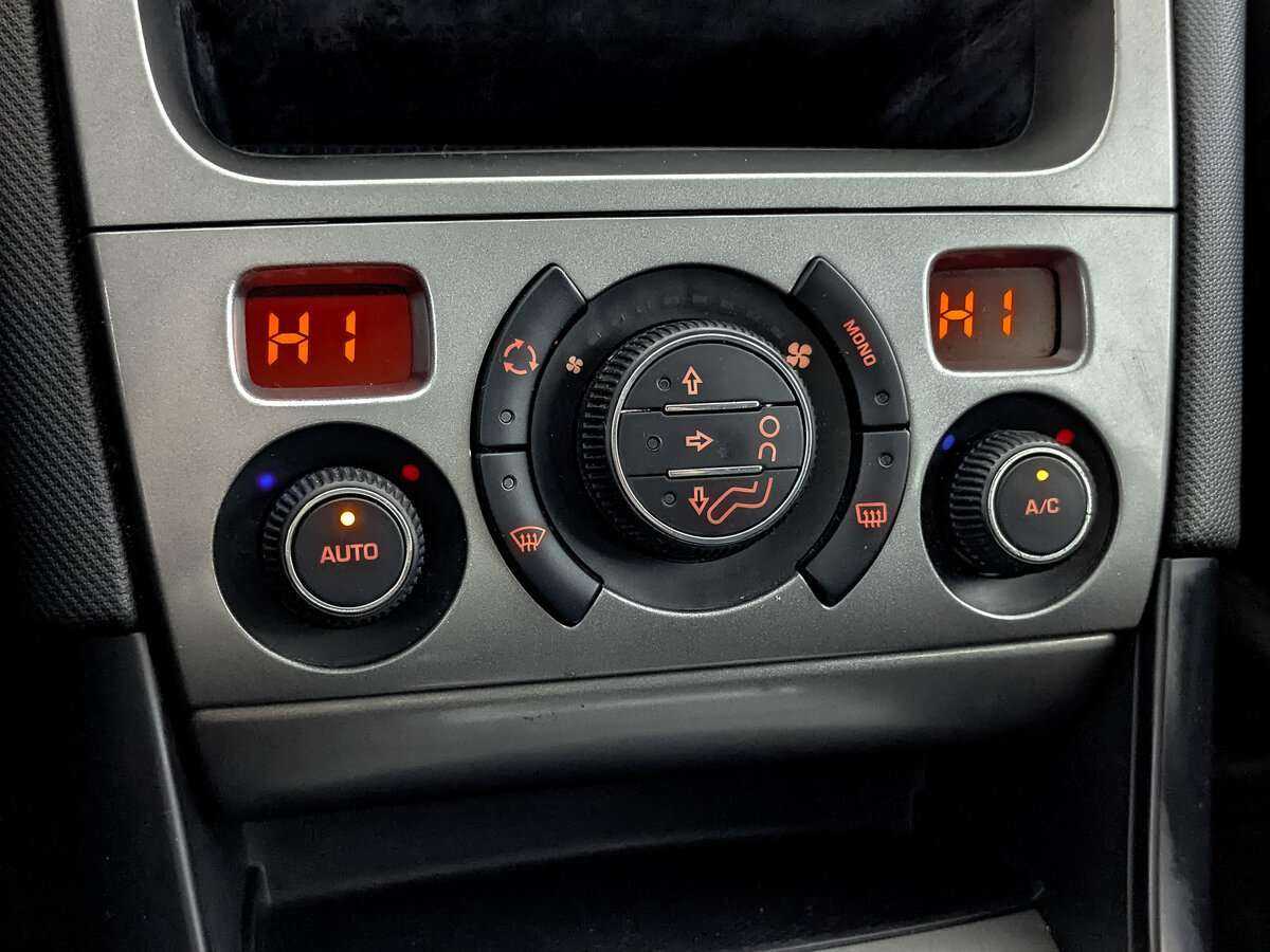 Пежо 408 б/у, 2013, Автоматическая. Фото: #20