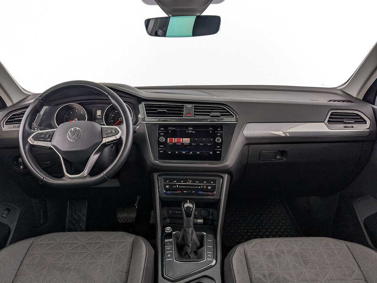 Volkswagen Tiguan б/у, 2021, Роботизированная. Фото: #13