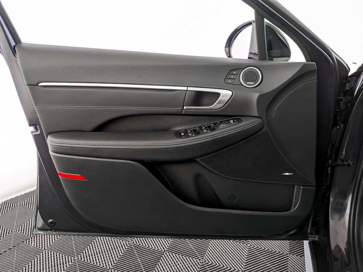 Hyundai Sonata б/у, 2021, Автоматическая. Фото: #13