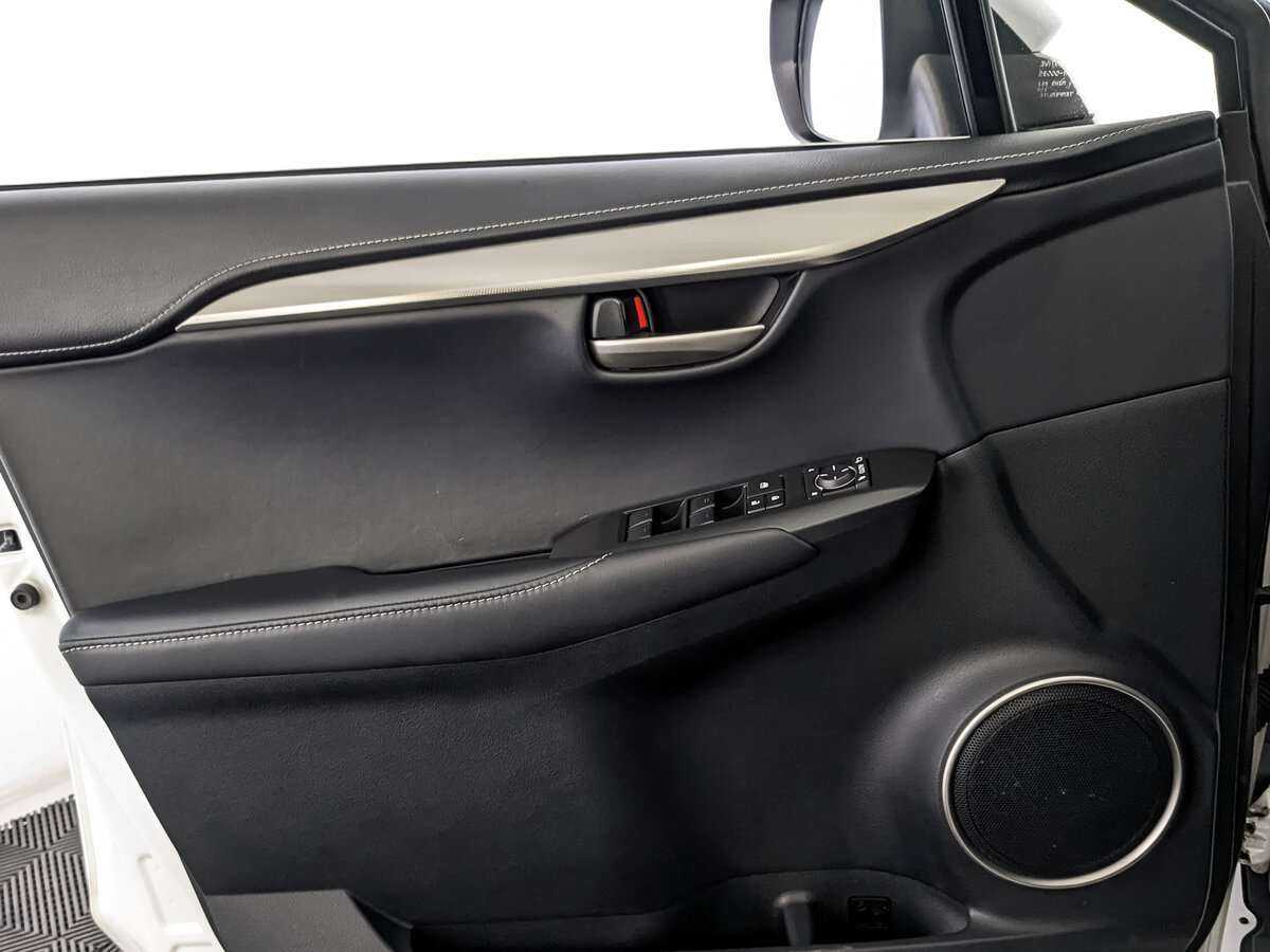 Lexus NX б/у, 2017, Вариатор. Фото: #18