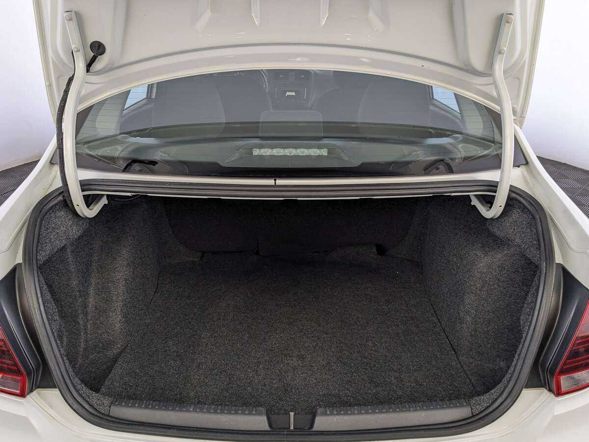 Фольксваген Поло б/у, 2018, Автоматическая. Фото: #9