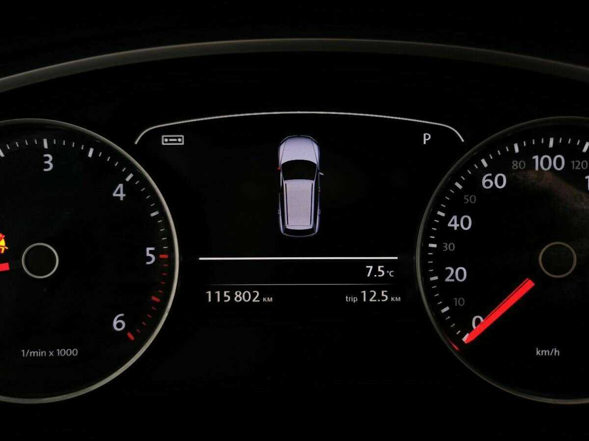 Volkswagen Touareg б/у, 2012, Автоматическая. Фото: #15