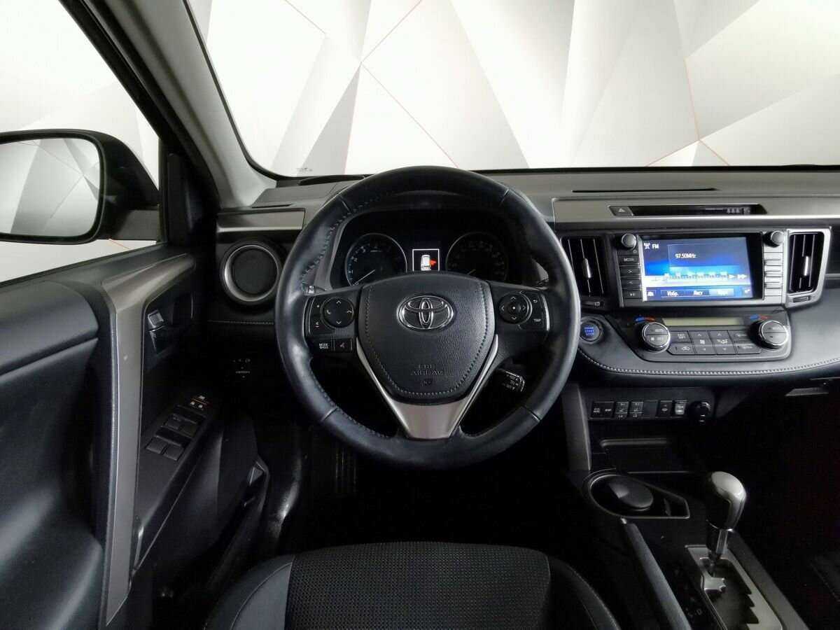 Toyota RAV4 б/у, 2018, Автоматическая. Фото: #14