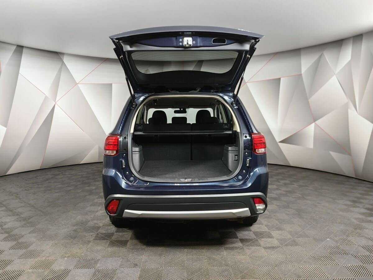 Mitsubishi Outlander б/у, 2018, Вариатор. Фото: #17