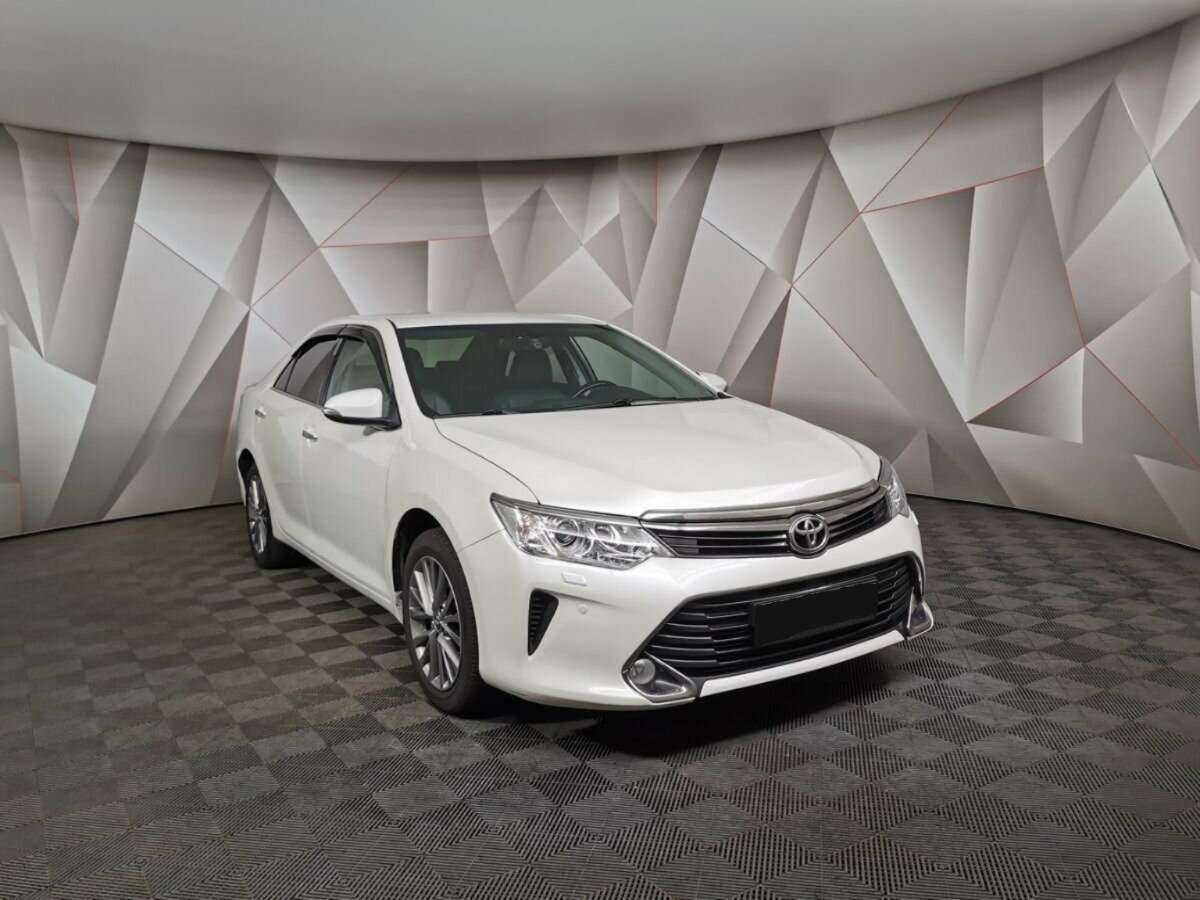 Toyota Camry б/у, 2016, Автоматическая. Фото: #2