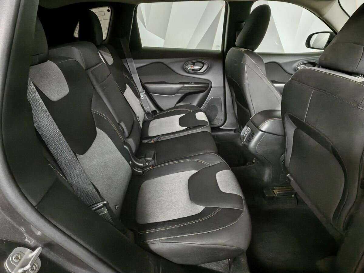 Jeep Cherokee б/у, 2014, Автоматическая. Фото: #11