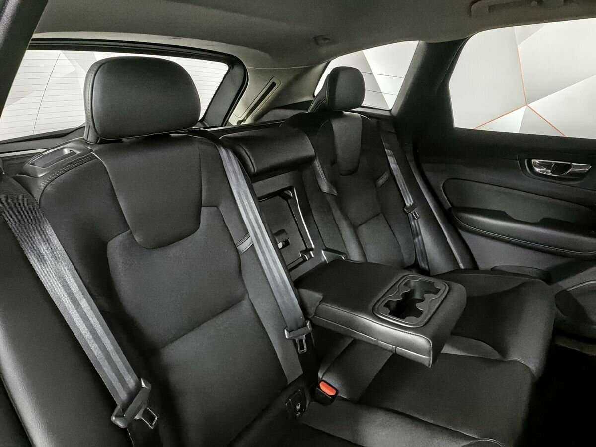 Volvo XC60 б/у, 2019, Автоматическая. Фото: #12