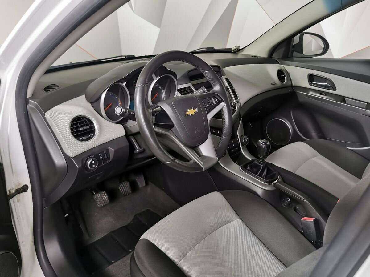 Chevrolet Cruze б/у, 2012, Механическая. Фото: #13