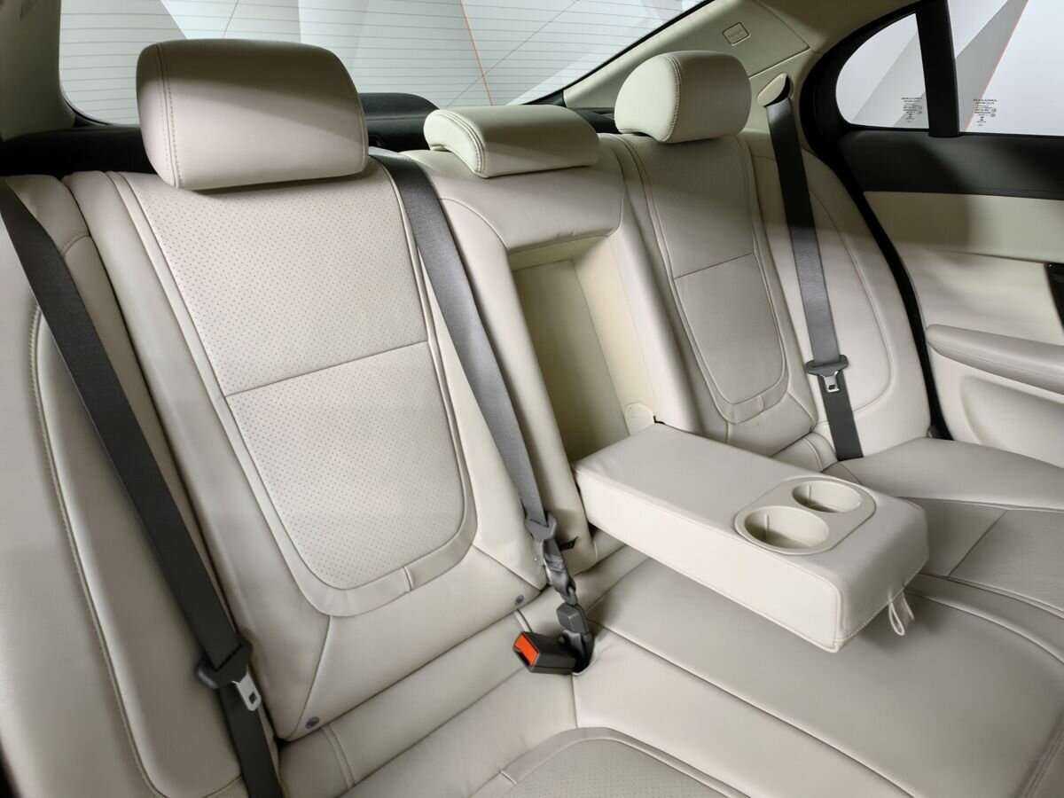 Jaguar XF б/у, 2014, Автоматическая. Фото: #12