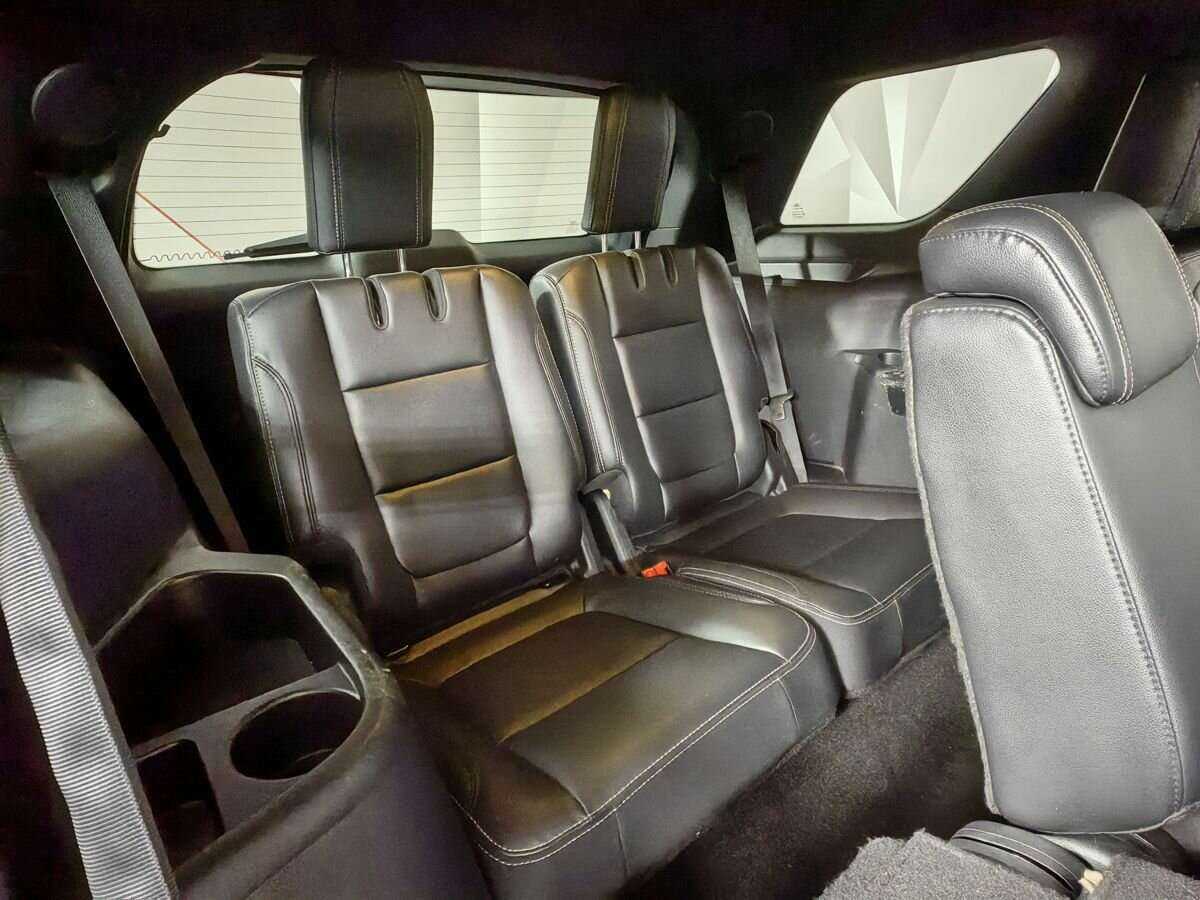 Ford Explorer б/у, 2017, Автоматическая. Фото: #14