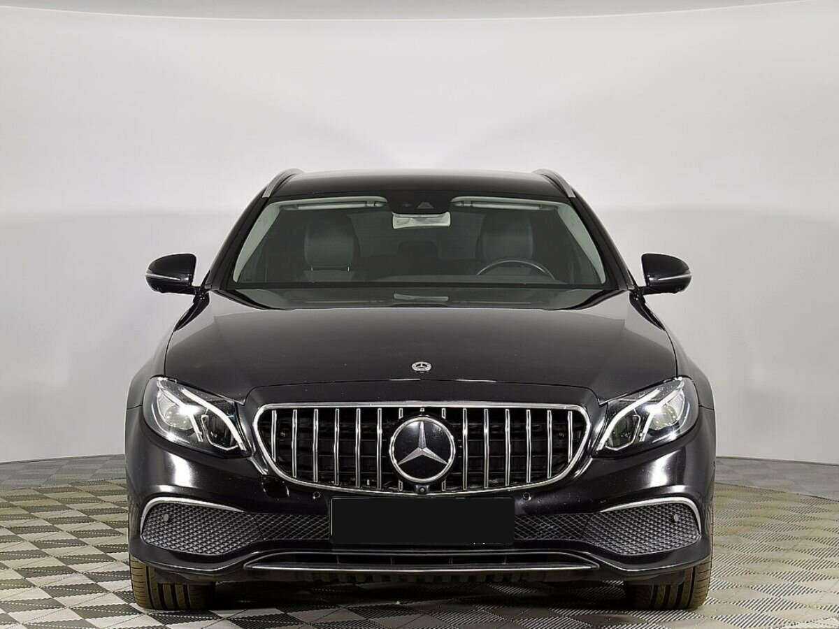 Mercedes-Benz E-Класс б/у, 2018, Автоматическая. Фото: #2