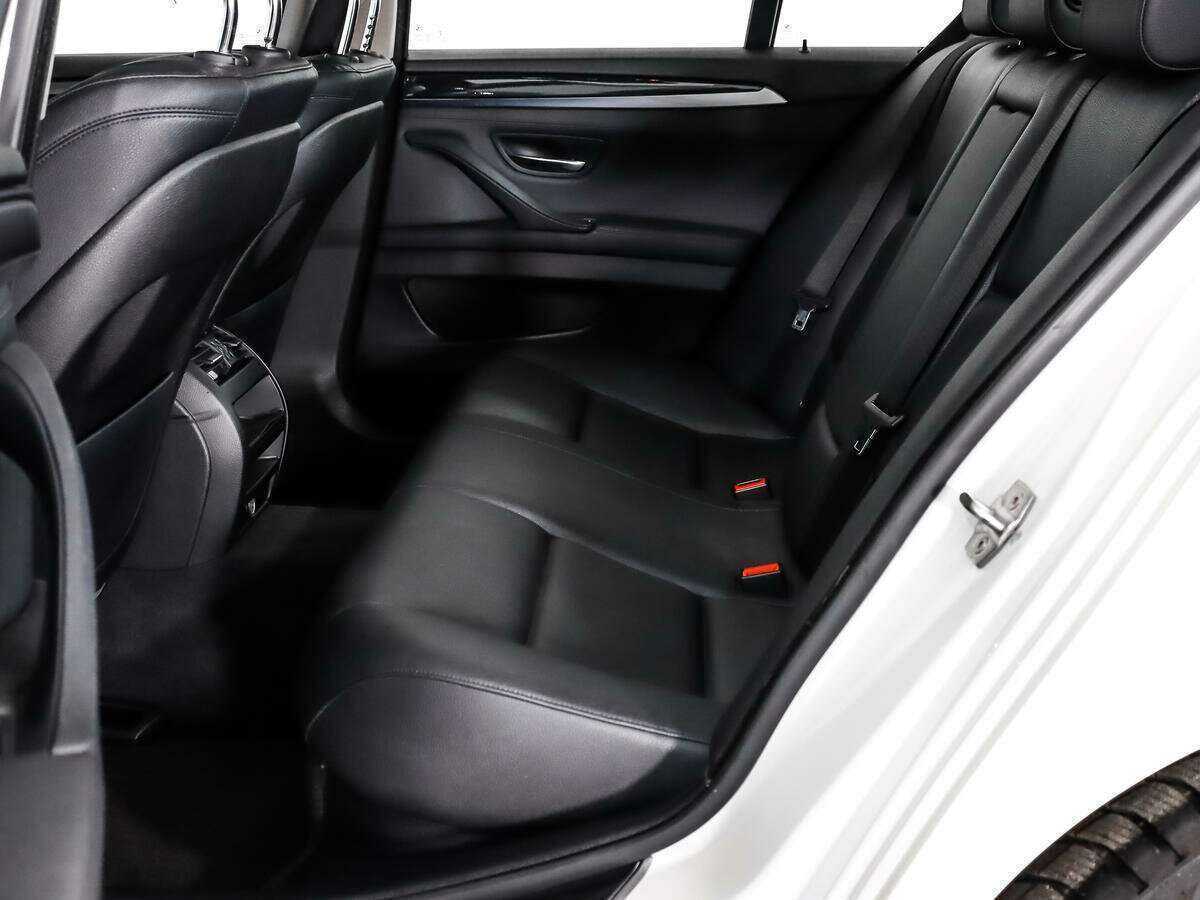 BMW 5 серии б/у, 2015, Автоматическая. Фото: #10