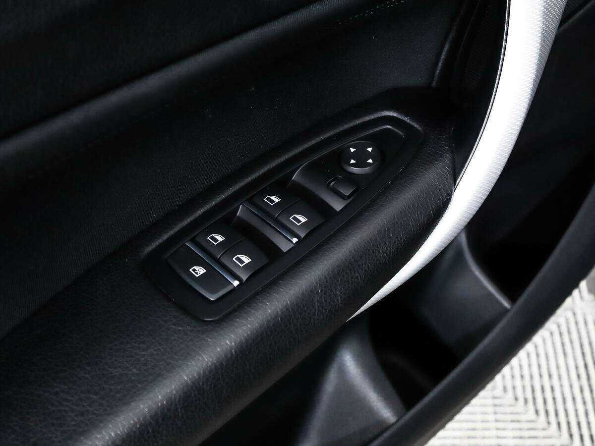 BMW 1 серии б/у, 2019, Автоматическая. Фото: #7