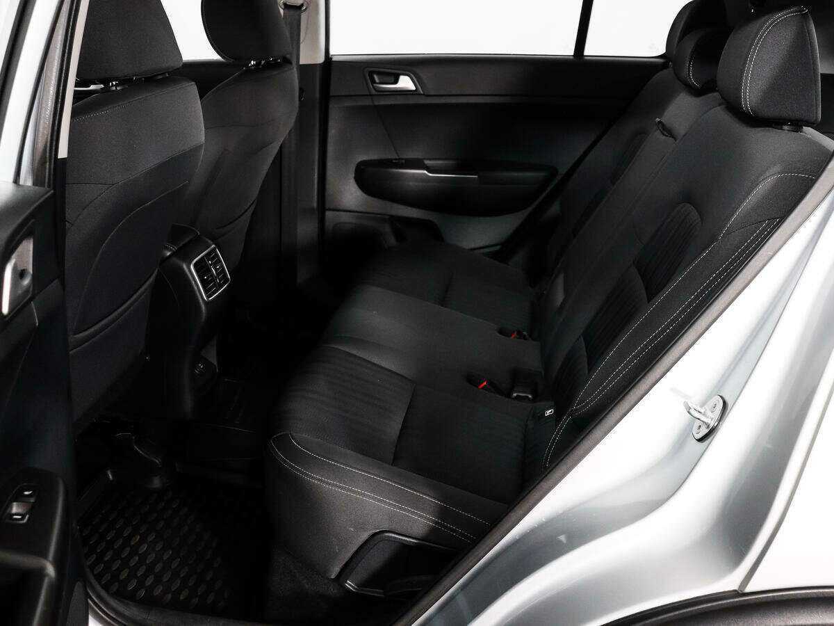 Kia Sportage б/у, 2016, Механическая. Фото: #11