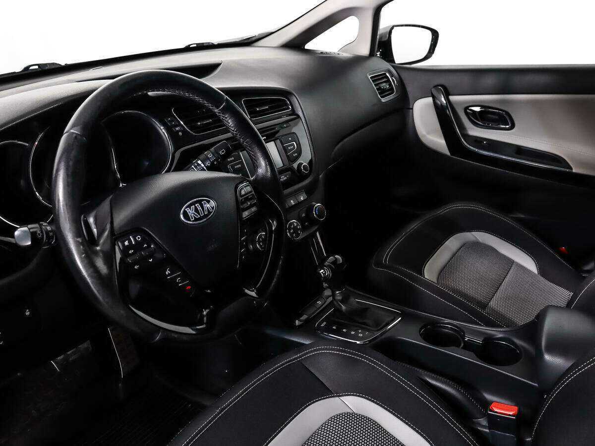 Kia Ceed б/у, 2014, Автоматическая. Фото: #7