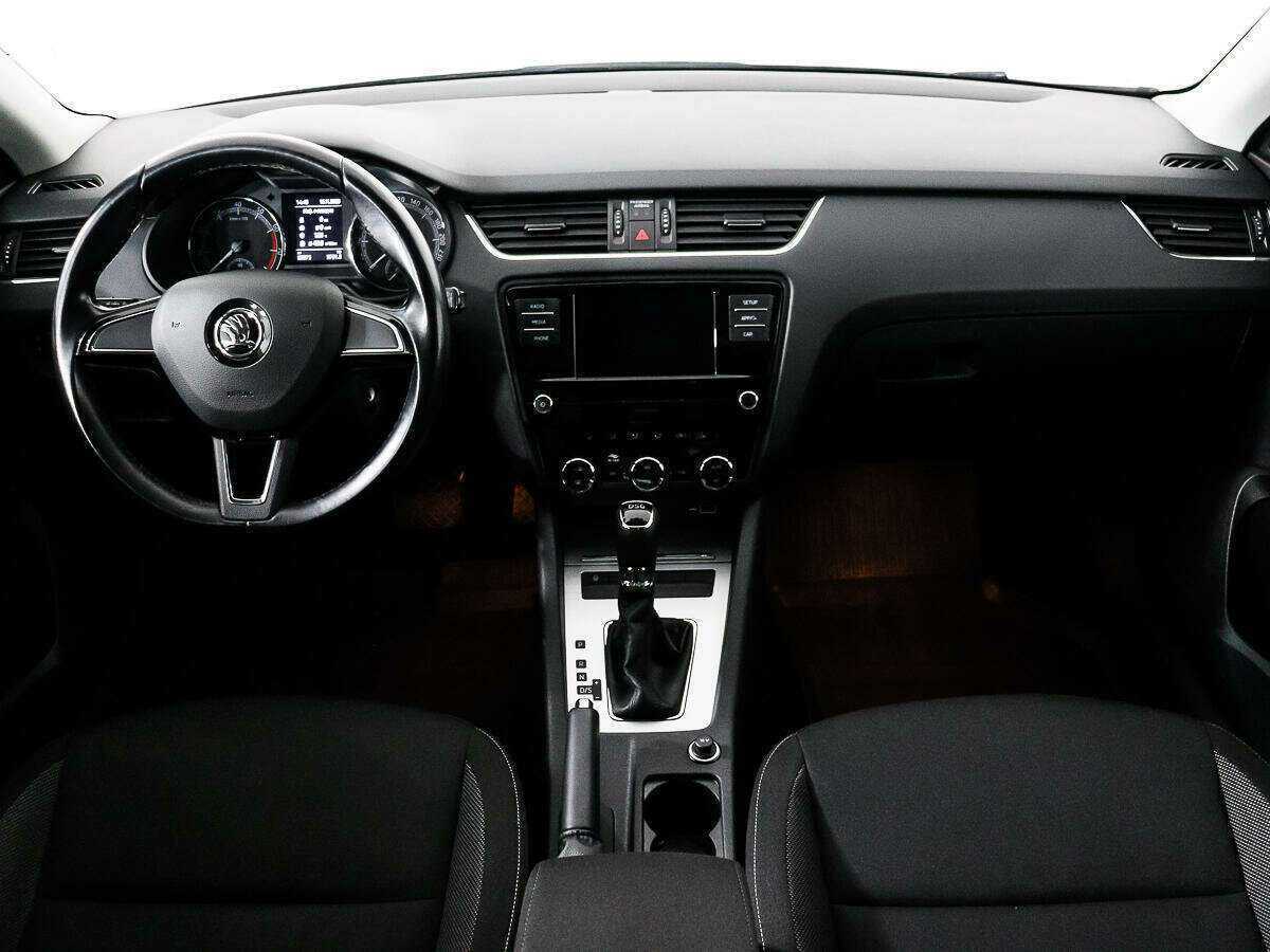 Skoda Octavia б/у, 2020, Роботизированная. Фото: #11