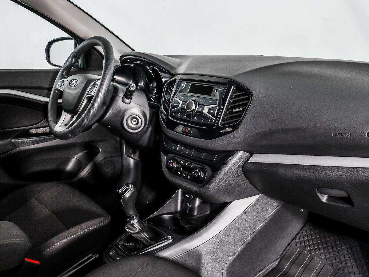 Lada (ВАЗ) Vesta б/у, 2021, Механическая. Фото: #10