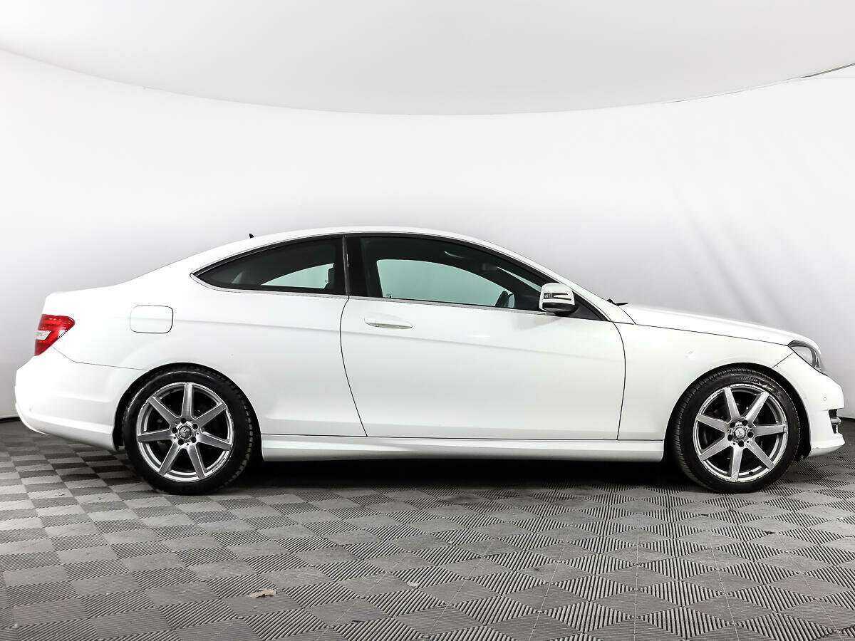 Mercedes-Benz C-Класс б/у, 2015, Автоматическая. Фото: #3