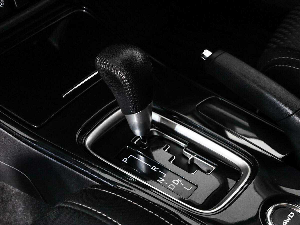 Mitsubishi Outlander б/у, 2018, Вариатор. Фото: #9