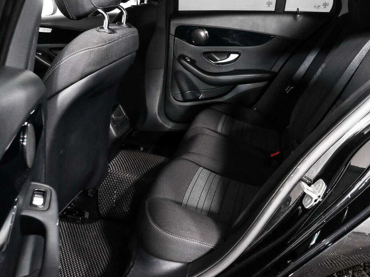 Mercedes-Benz C-Класс б/у, 2015, Автоматическая. Фото: #11