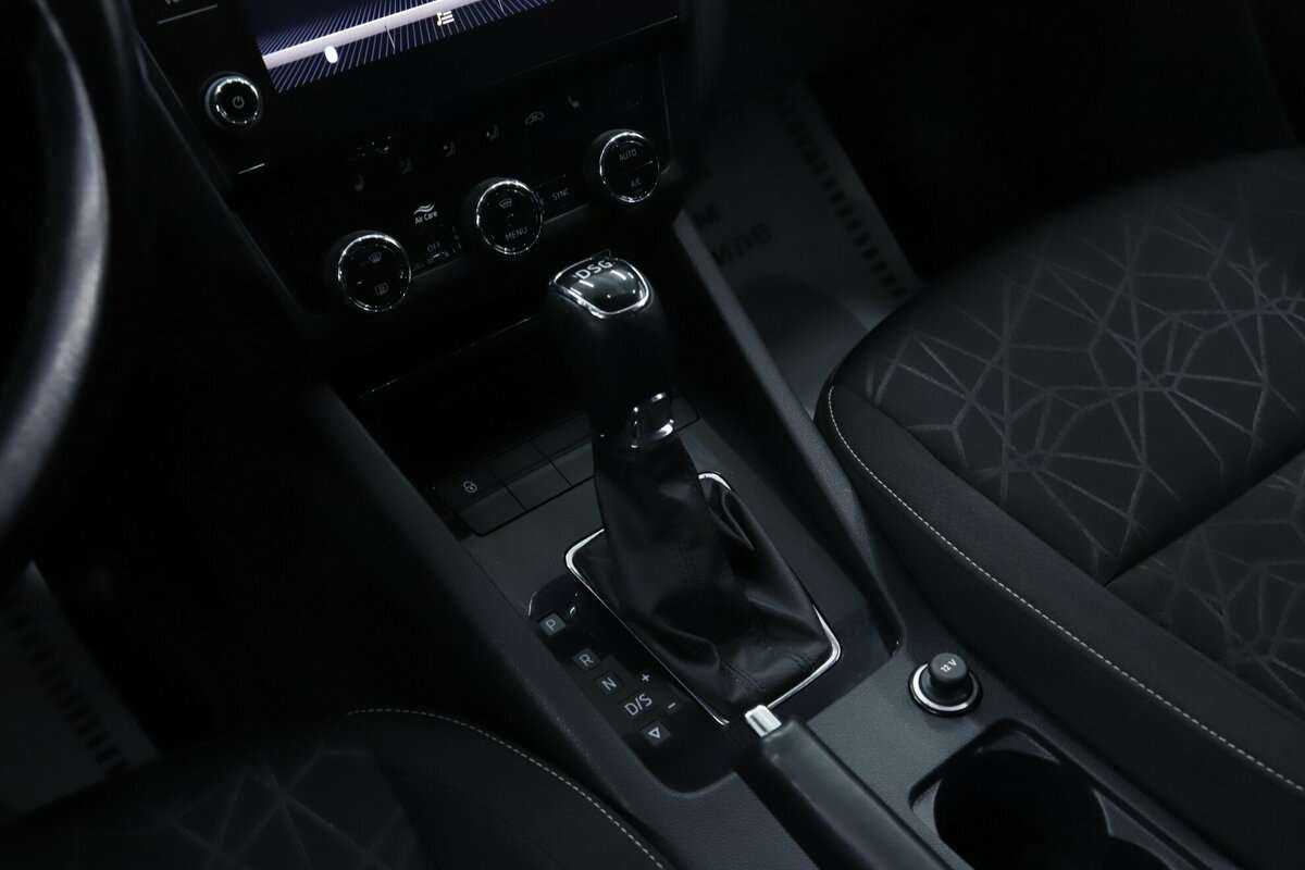 Шкода Октавия б/у, 2019, Роботизированная. Фото: #13