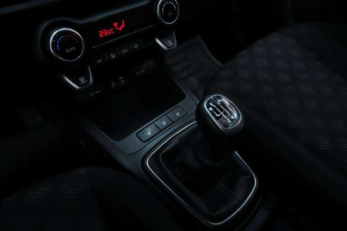 Kia Rio б/у, 2019, Механическая. Фото: #14