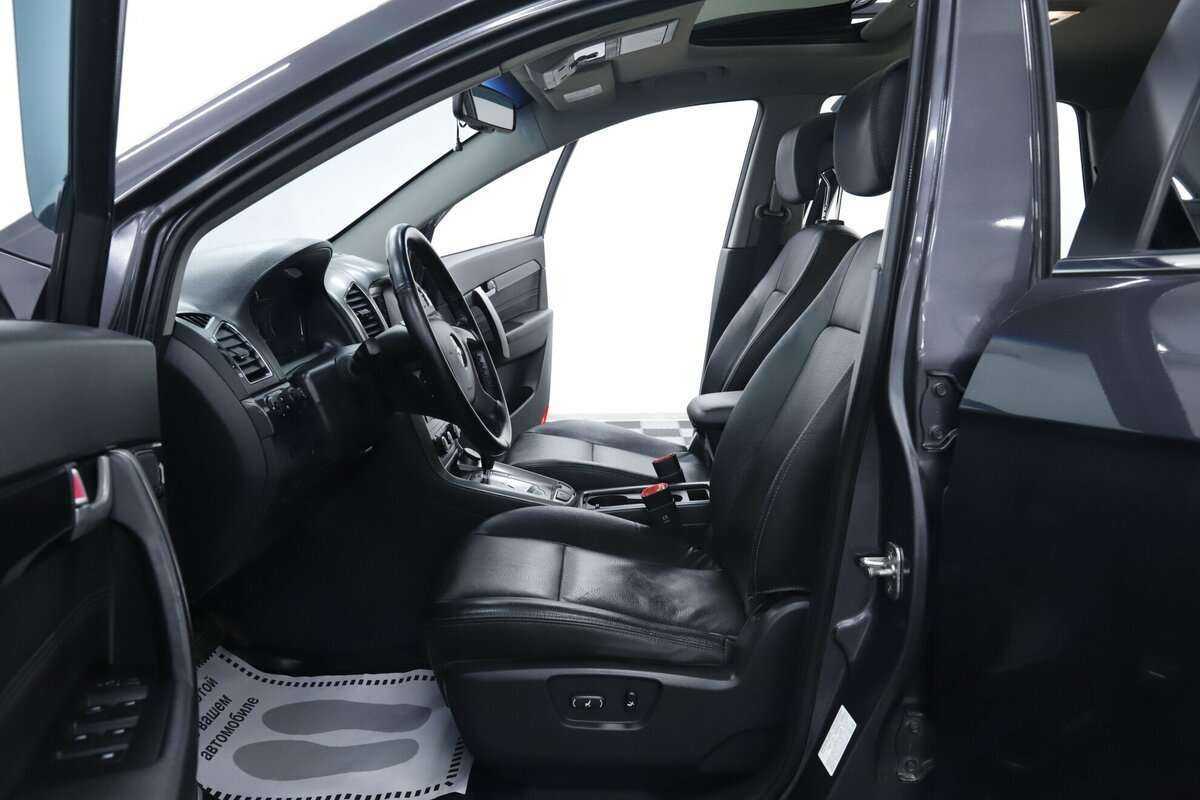 Chevrolet Captiva б/у, 2015, Автоматическая. Фото: #7
