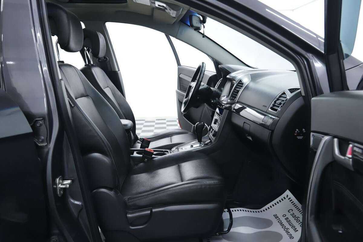 Chevrolet Captiva б/у, 2015, Автоматическая. Фото: #15