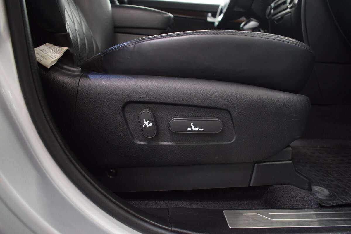 Kia Mohave б/у, 2018, Автоматическая. Фото: #20