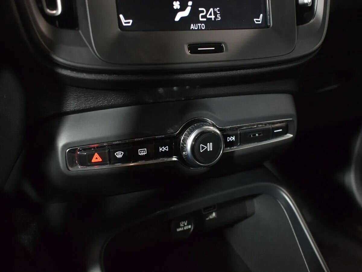 Volvo XC40 б/у, 2019, Автоматическая. Фото: #18