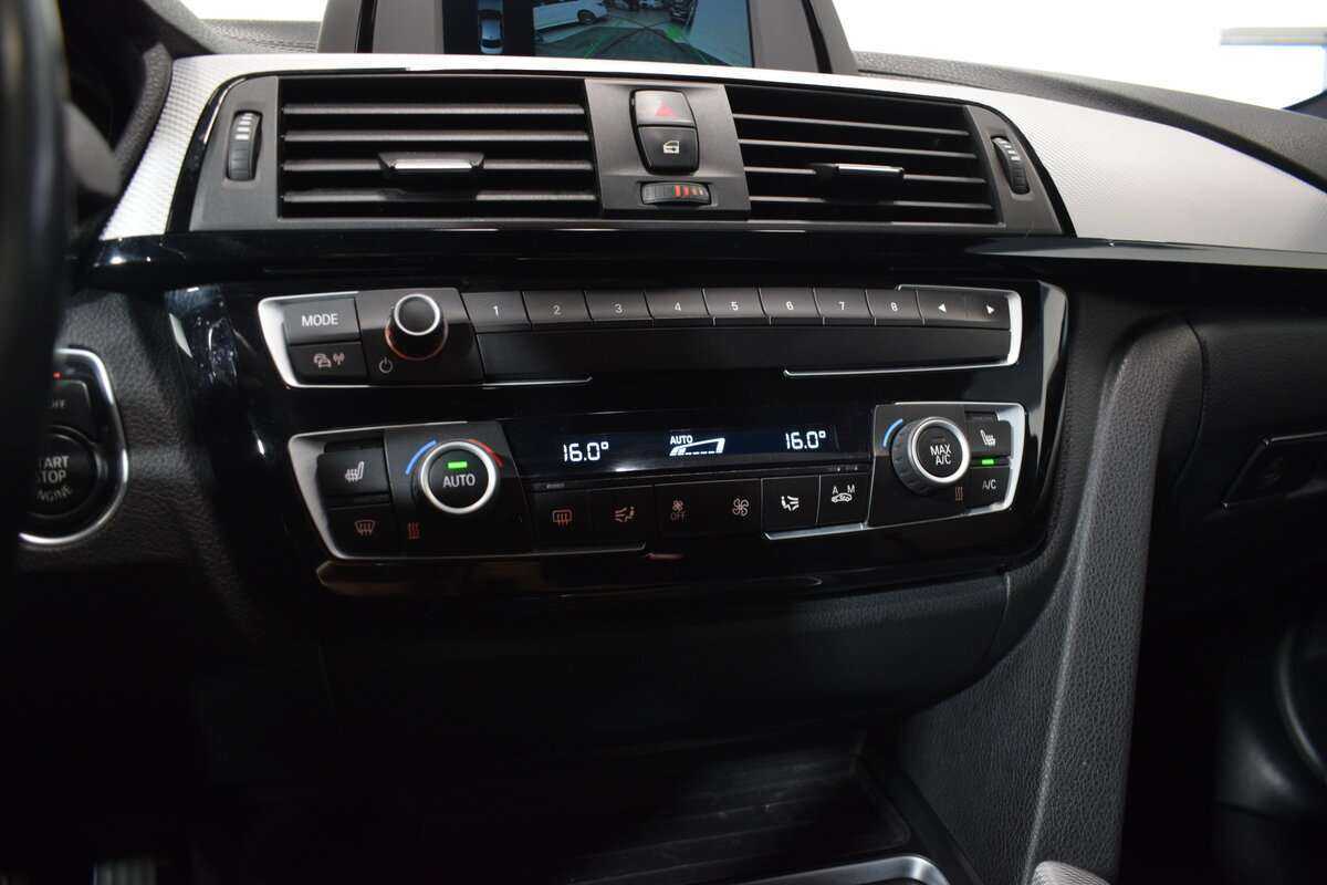 BMW 3 серии б/у, 2018, Автоматическая. Фото: #17