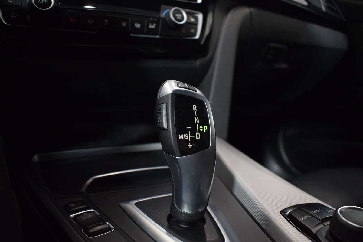 BMW 3 серии б/у, 2018, Автоматическая. Фото: #20