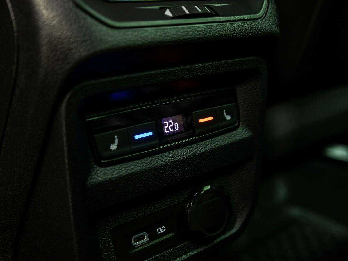 Volkswagen Tiguan б/у, 2021, Роботизированная. Фото: #15