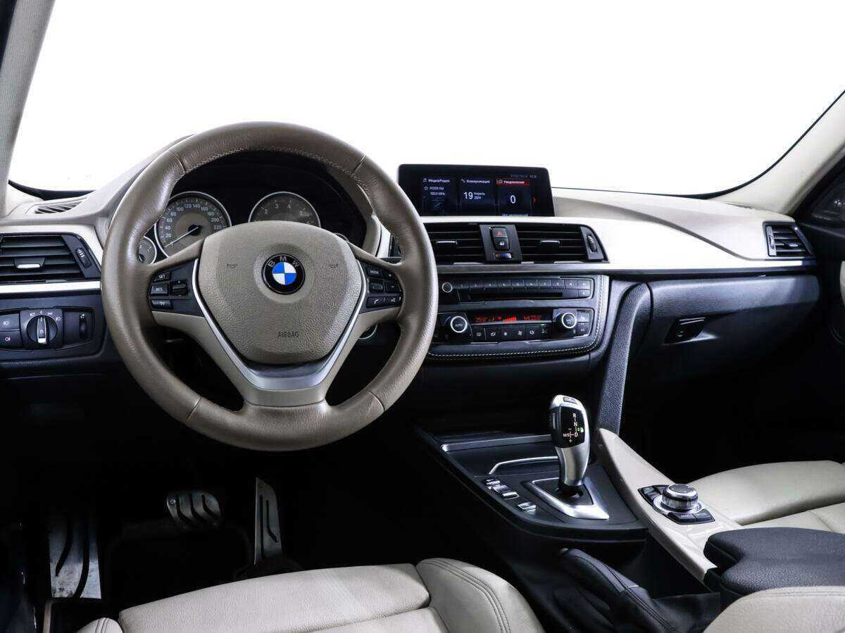 BMW 3 серии б/у, 2012, Автоматическая. Фото: #10