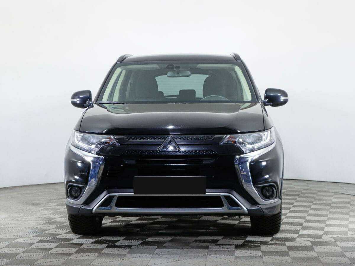 Mitsubishi Outlander б/у, 2021, Вариатор. Фото: #1