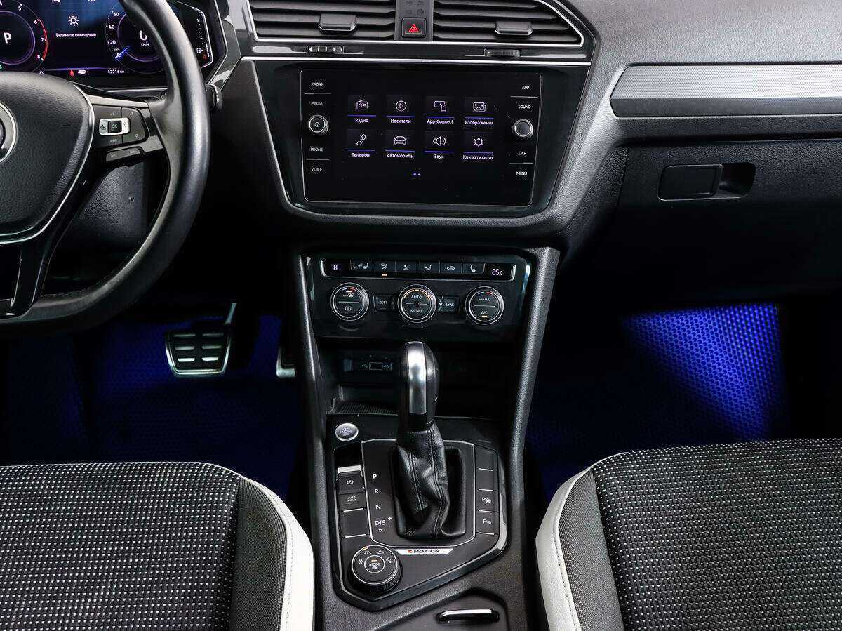 Volkswagen Tiguan б/у, 2020, Роботизированная. Фото: #11