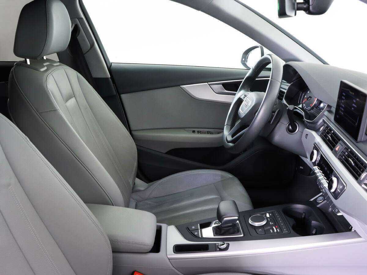 Audi A4 б/у, 2019, Роботизированная. Фото: #17