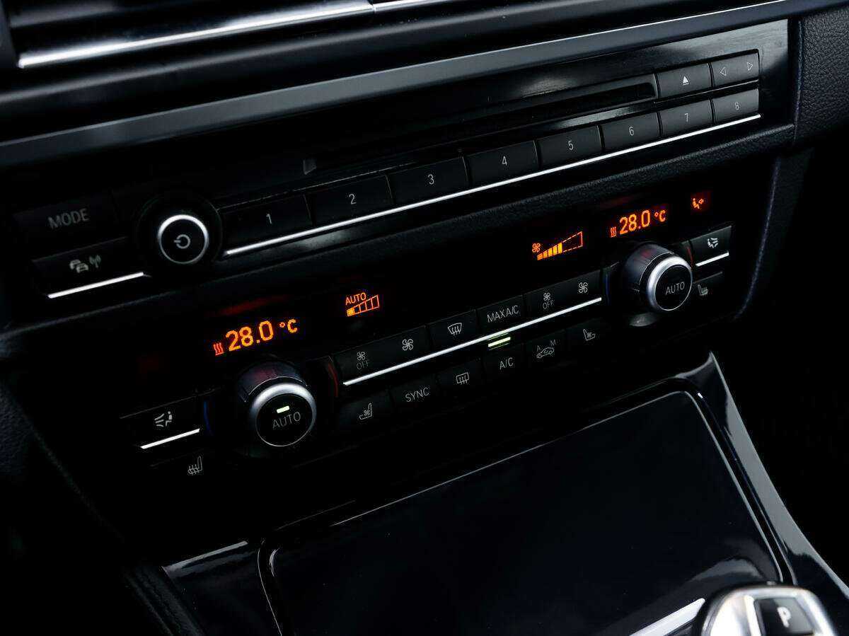 BMW 5 серии б/у, 2013, Автоматическая. Фото: #17