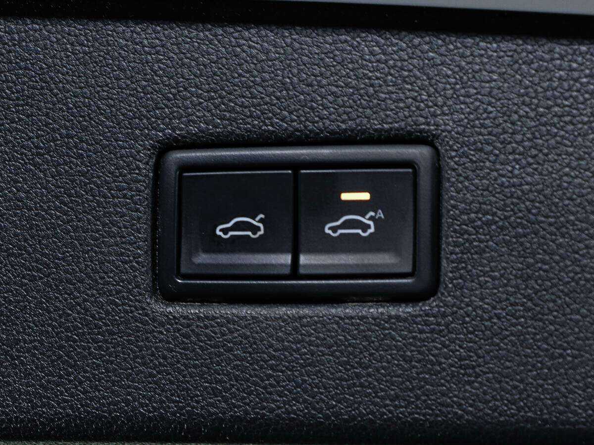 Volkswagen Tiguan б/у, 2020, Роботизированная. Фото: #17