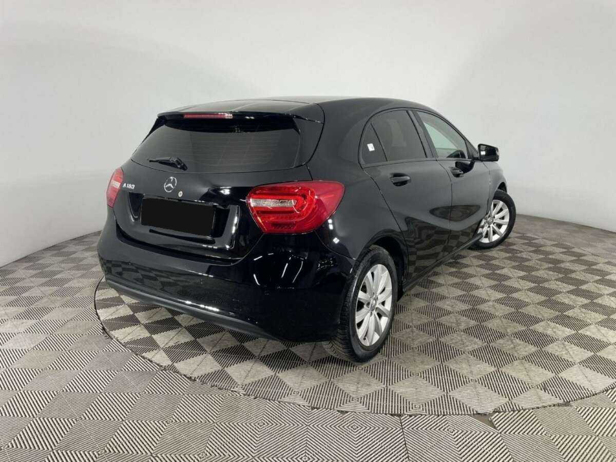 Mercedes-Benz A-Класс б/у, 2014, Роботизированная. Фото: #5