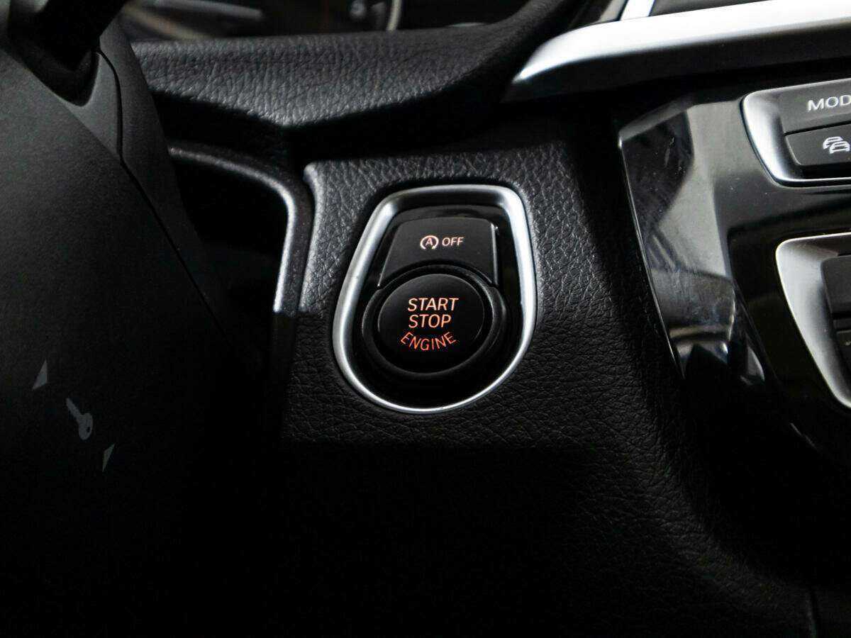 BMW 3 серии б/у, 2016, Автоматическая. Фото: #14