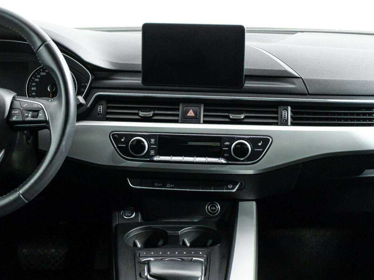 Audi A4 б/у, 2018, Роботизированная. Фото: #13