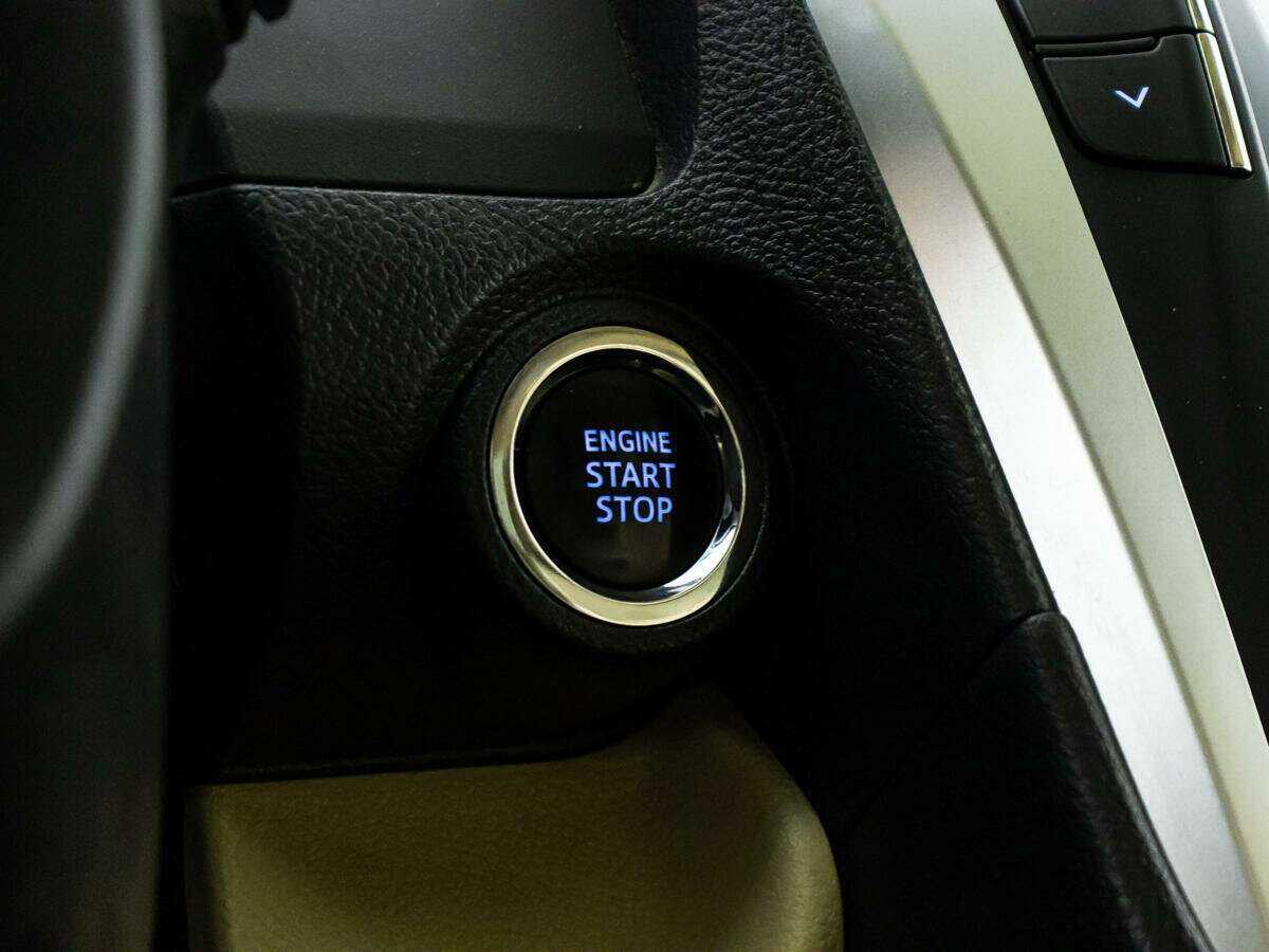 Toyota Camry б/у, 2017, Автоматическая. Фото: #20